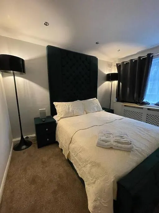 Kob Apartment 노팅엄